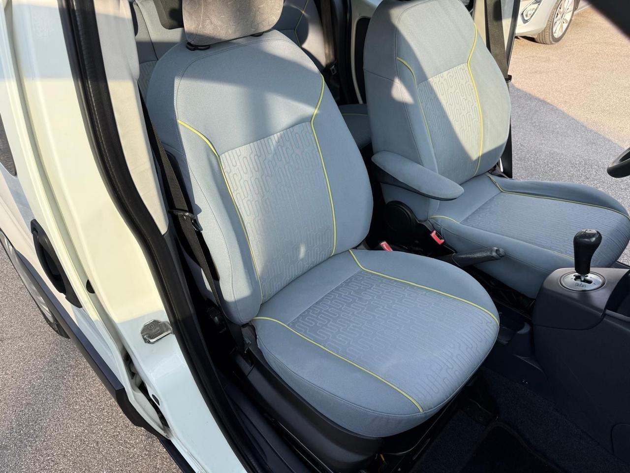 Peugeot Bipper AUTOMATICO Tepee 1.4 HDi 70CV Outdoor 2-Tronic