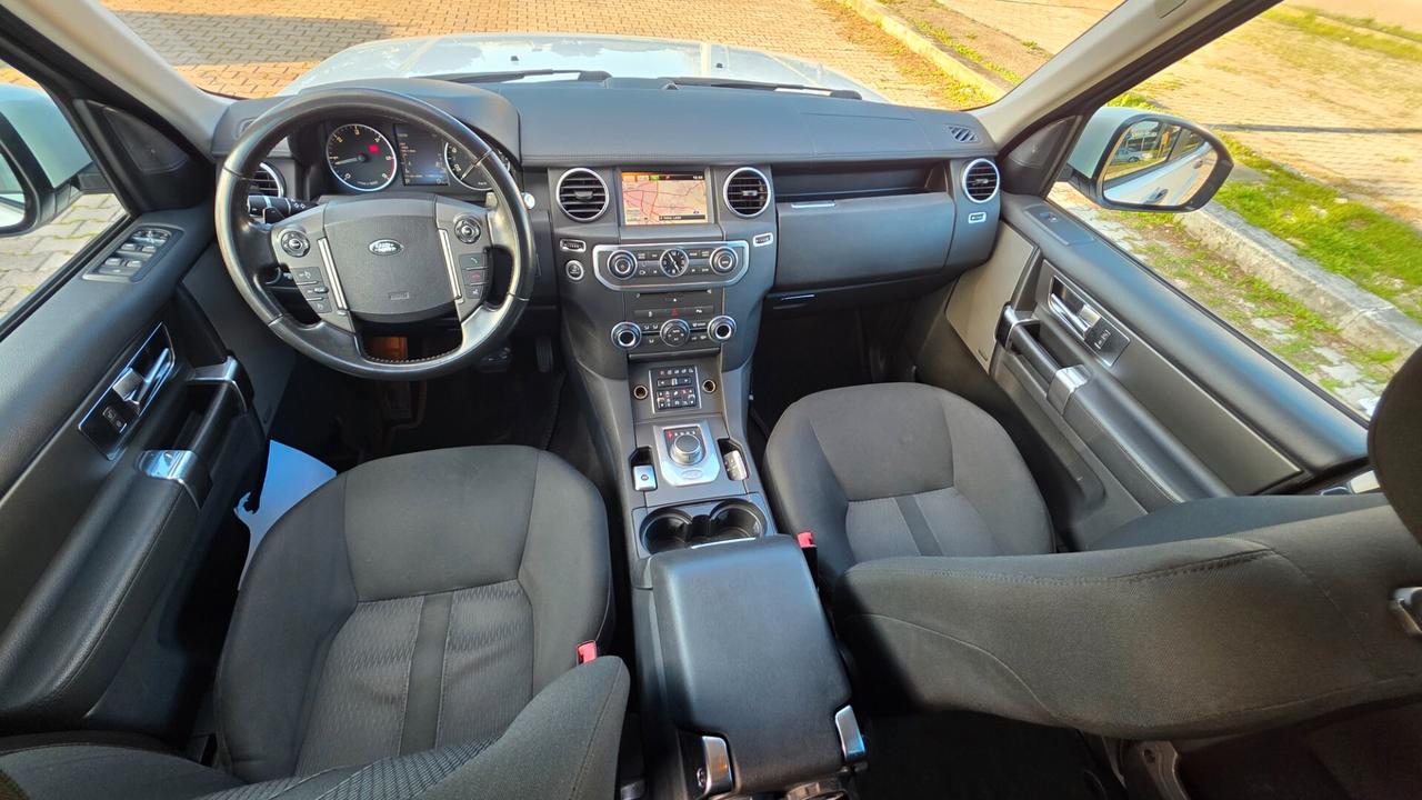 Land Rover Discovery 4 3.0 SDV6 249CV SE