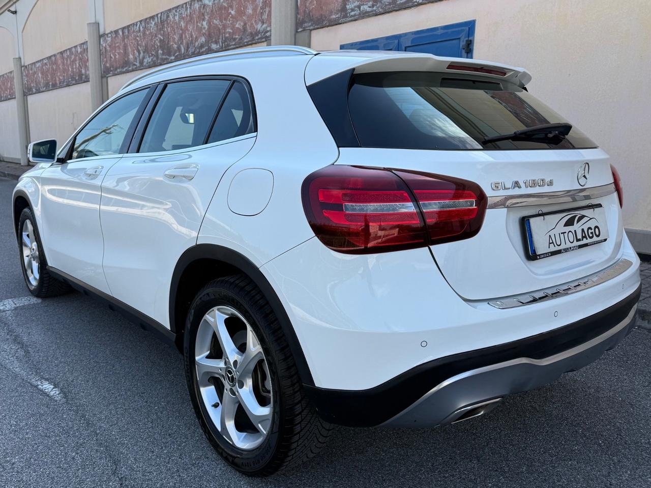 Mercedes-benz GLA 180 D Automatica 2018