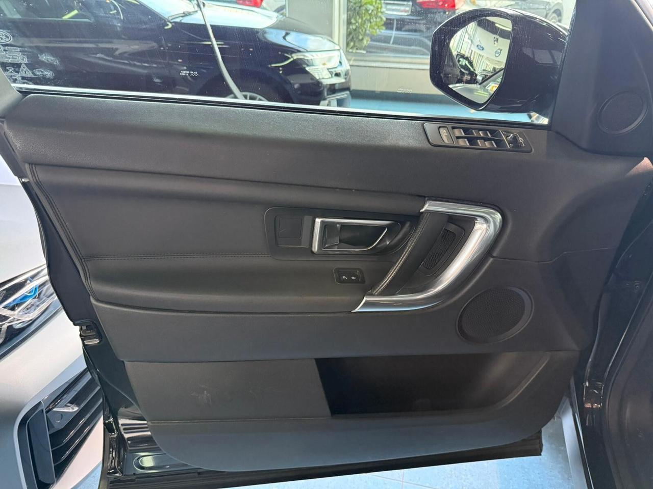 Land Rover Discovery Sport 2.0 TD4 150 CV HSE