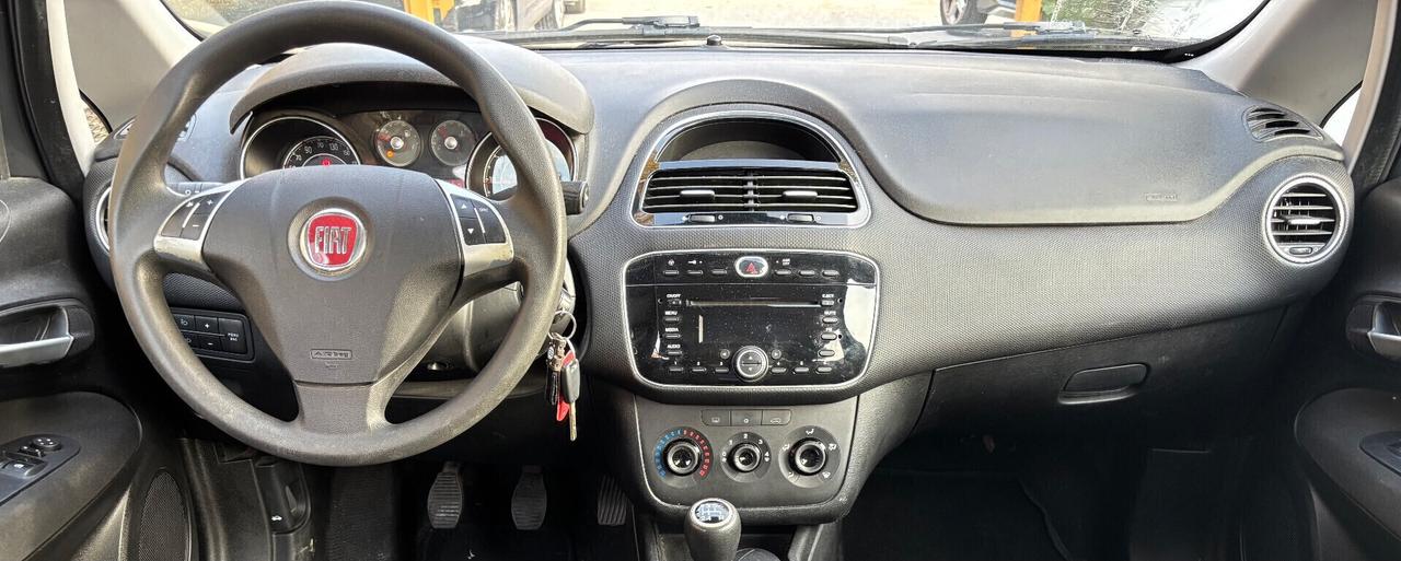 Fiat Punto 1.2 8V 5 porte Lounge OK Neopatentati