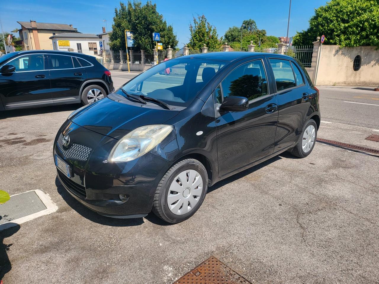 Toyota Yaris 1.4 D-4D 5 porte Sol