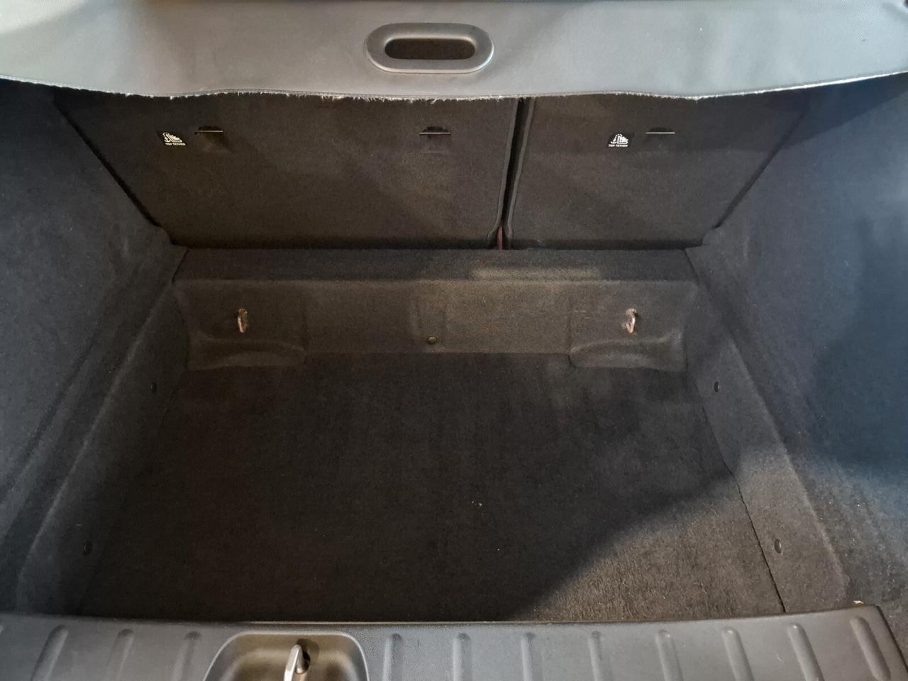 Mini Clubman 2.0 Cooper D Boost 115CV TAGLIANDI MINI