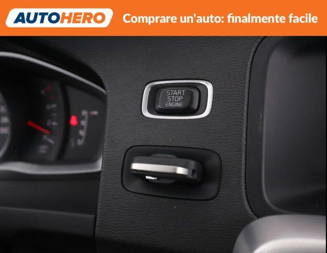 VOLVO V60 Cross Country D3 Plus