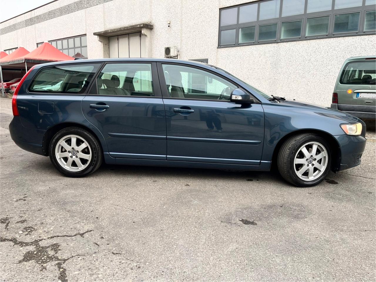 Volvo V50 D2 POLAR