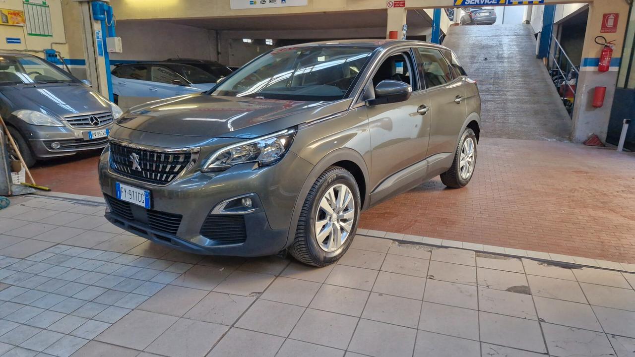 Peugeot 3008 BlueHDi 130 S&S Business