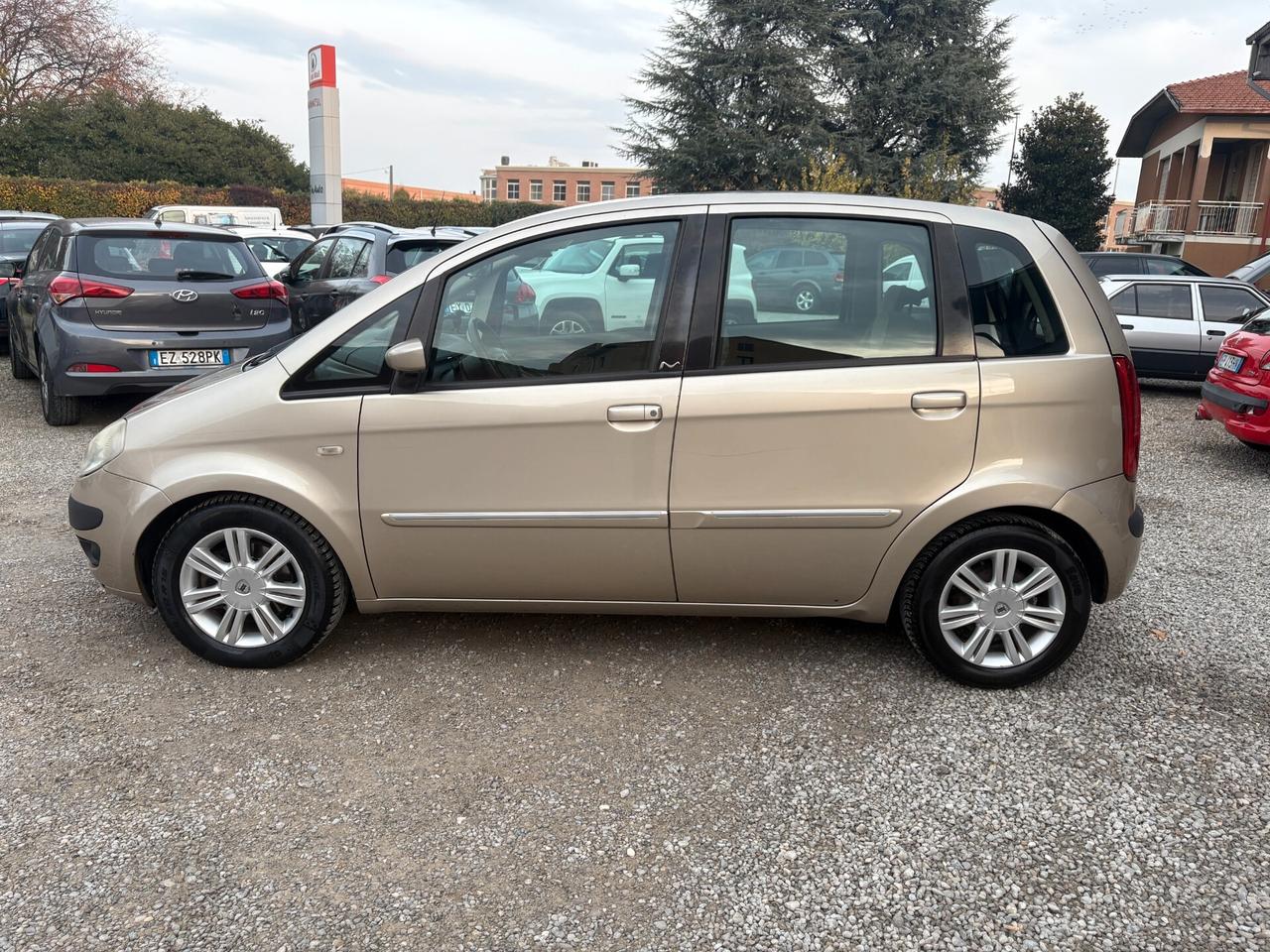 Lancia Musa 1.9 Multijet