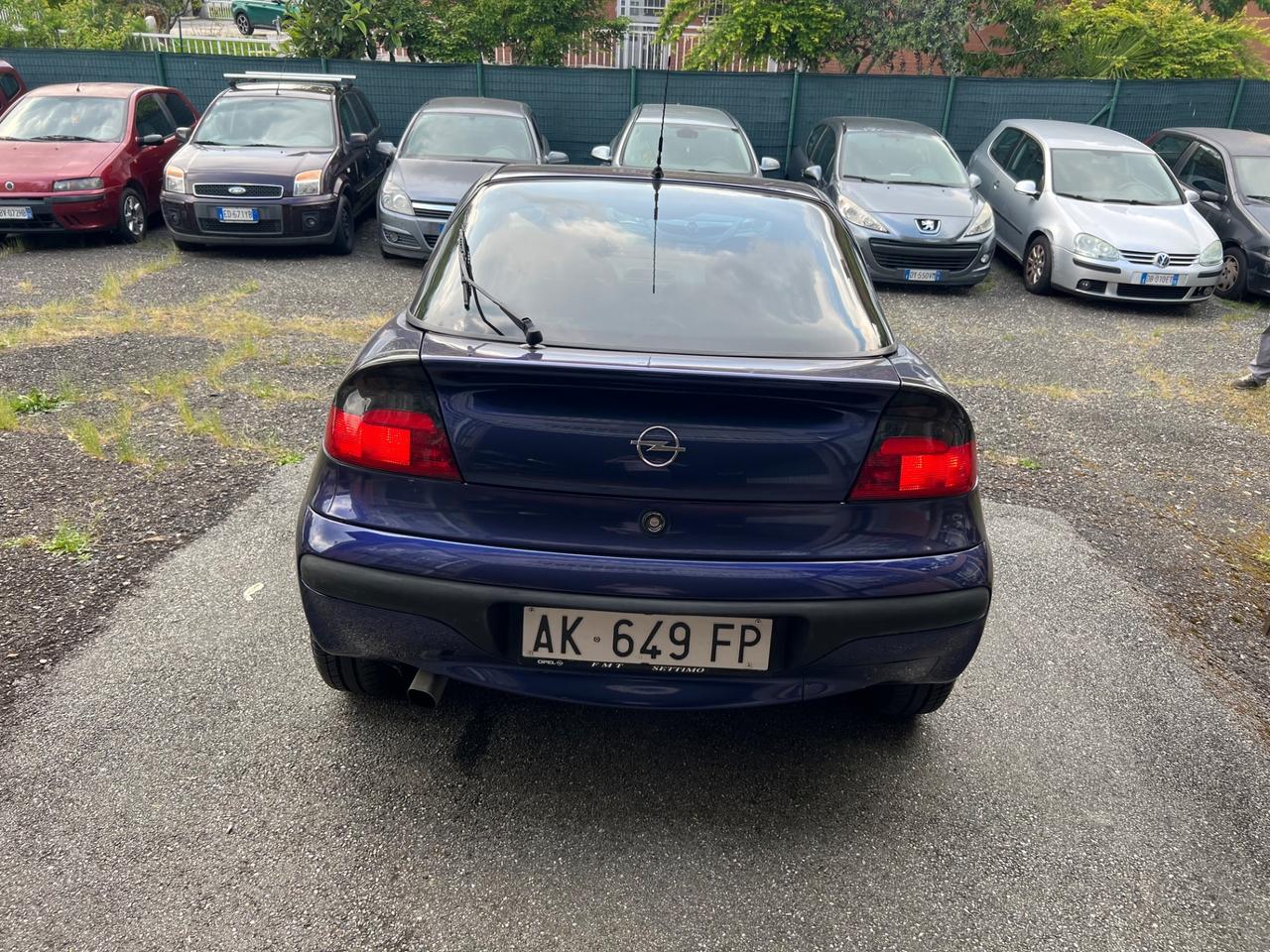 Opel Tigra 1.6i 16V cat Rio Verde