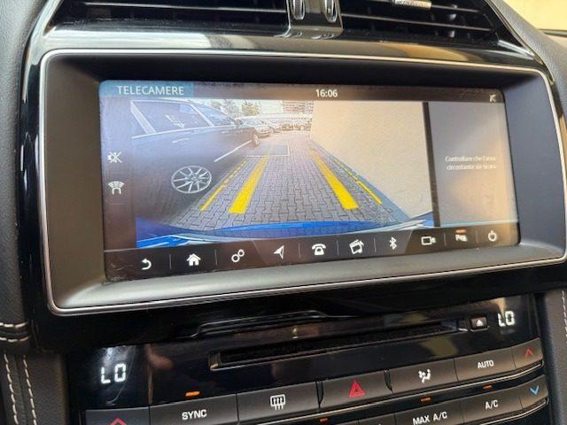 JAGUAR F-Pace 2.0 D 240 CV AWD aut. R-Sport TETTO PANORAMICO