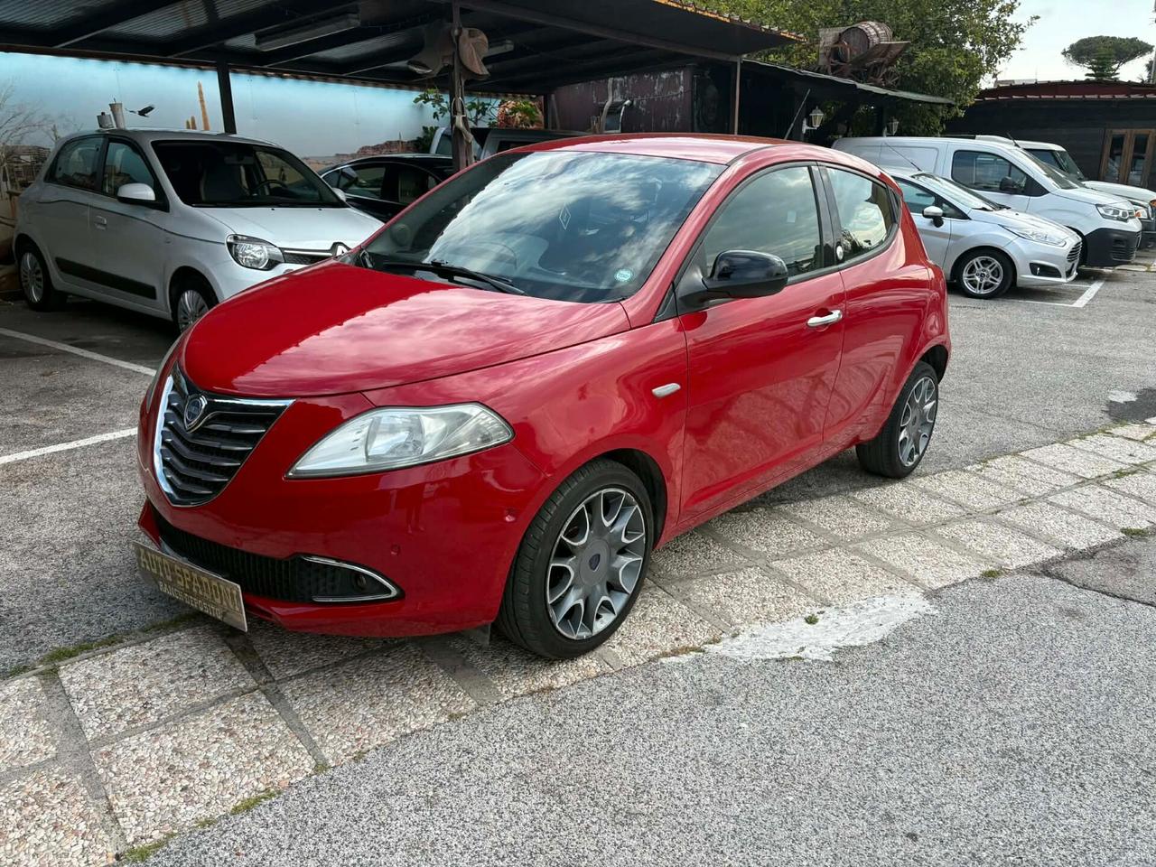 Lancia Ypsilon 1.2 69 CV 5 porte GPL 2035 Ecochic Elefantino