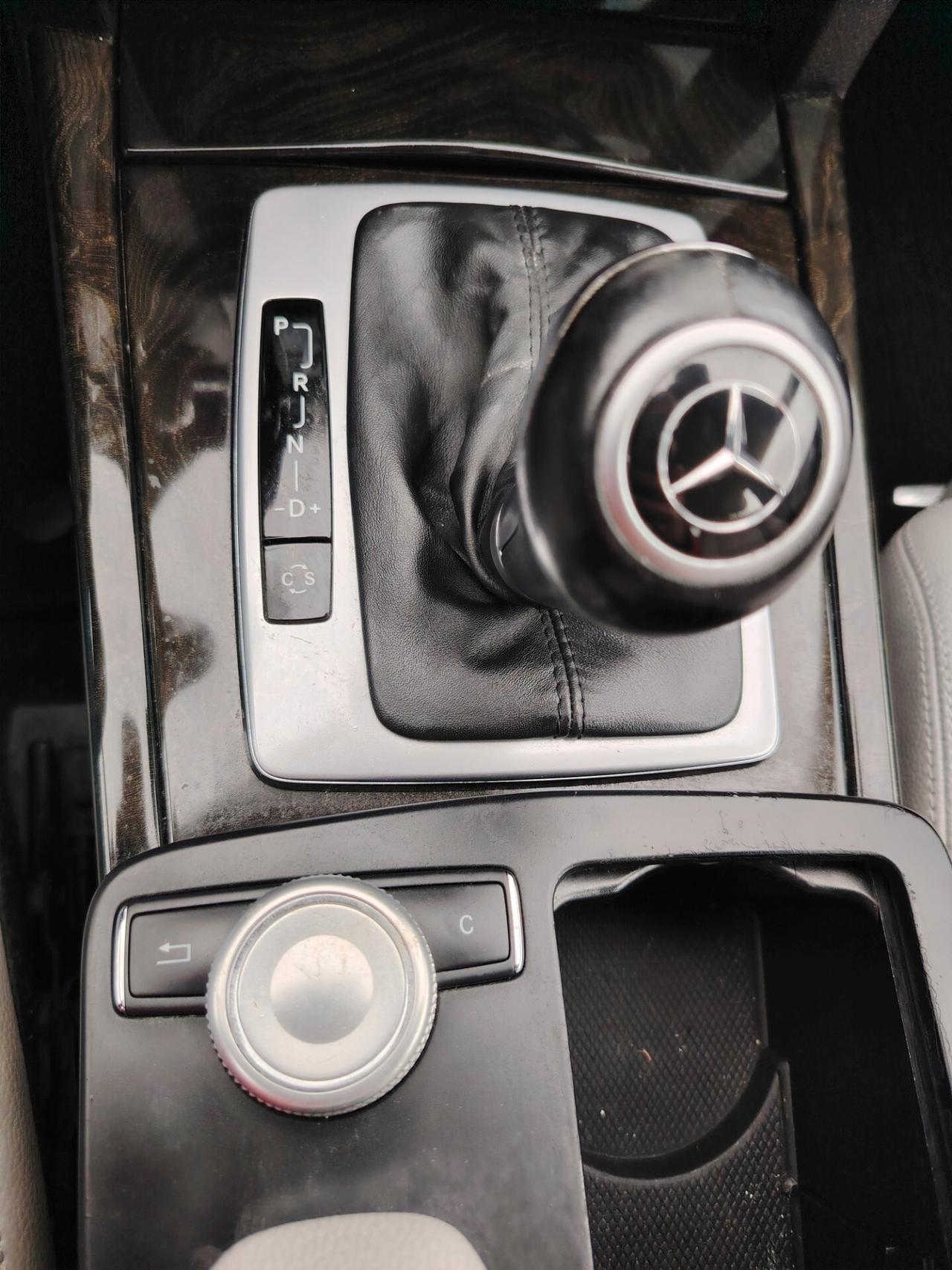 Mercedes-benz E 250 CDI BlueEFFICIENCY Avantgarde AMG