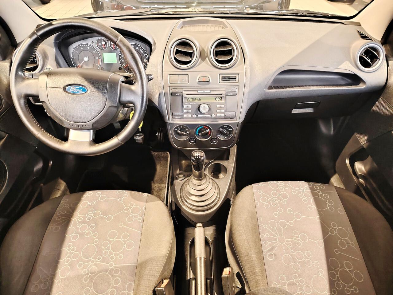 Ford Fiesta 1.2 16V 5p. Ghia