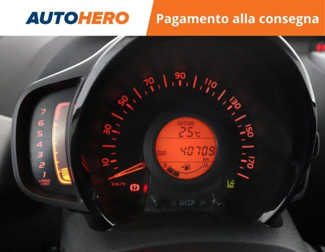 TOYOTA Aygo 1.0 VVT-i 69 CV 5 porte x-play TSS