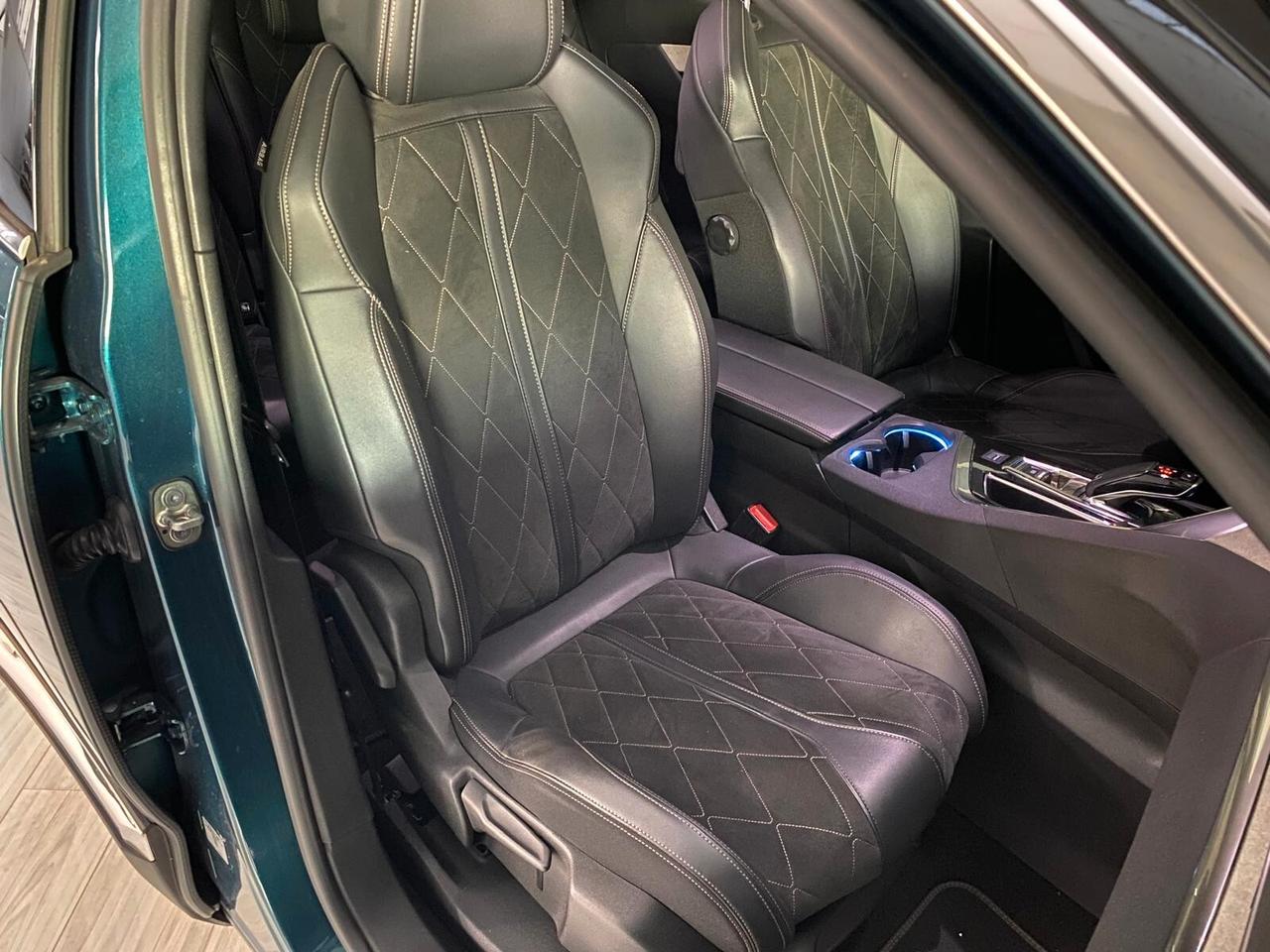 PEUGEOT 5008 BLUEHDI GT PACK 177CV - FULL LED, VIRTUAL COCKPIT, SETTE POSTI