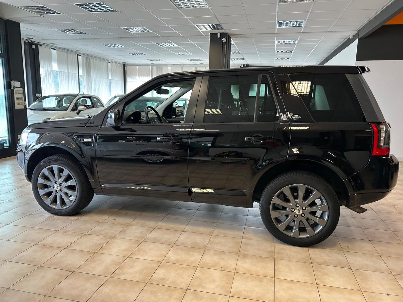 Land Rover Freelander - 2012 2.2 TD4 150cv 150.000 KM