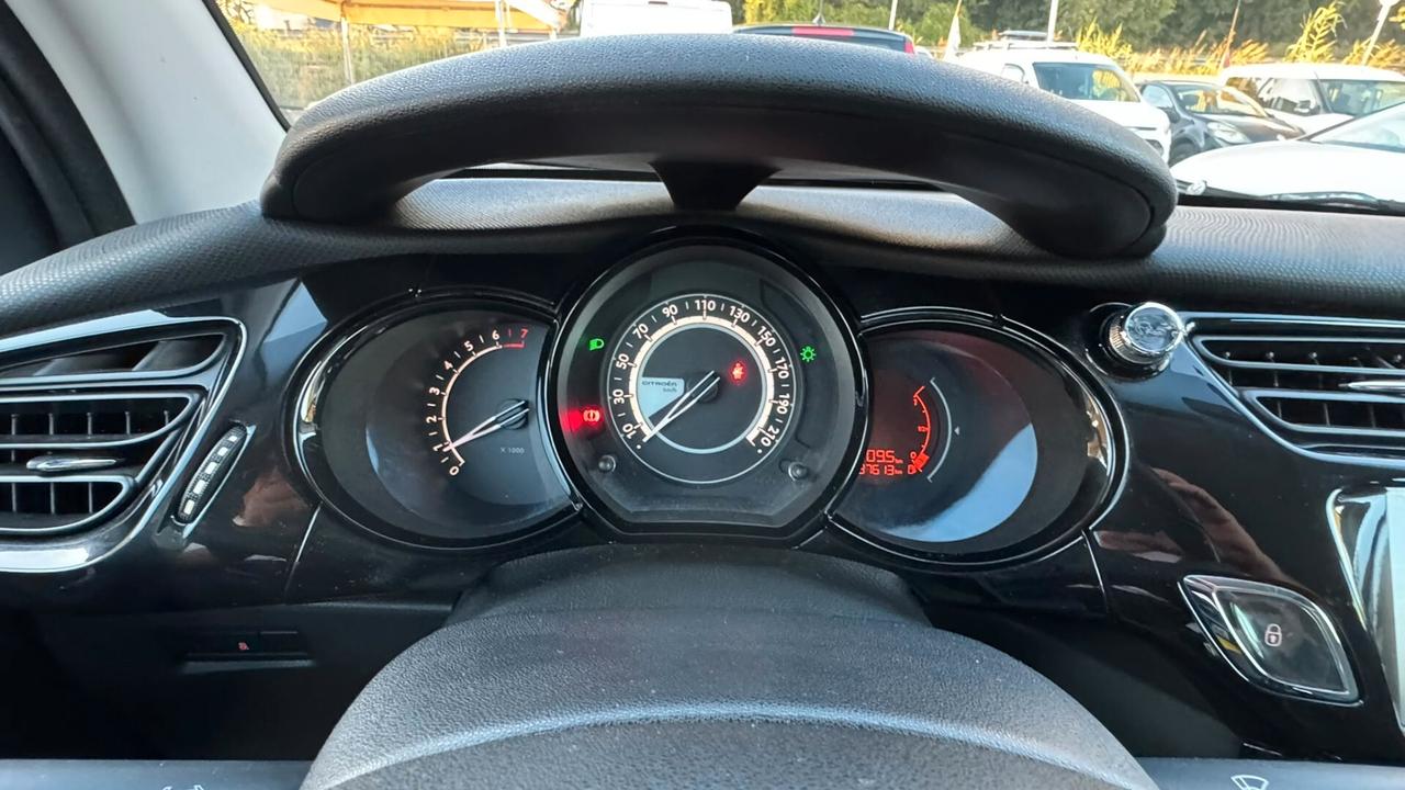 Citroen C3 PureTech 82 Live Edition