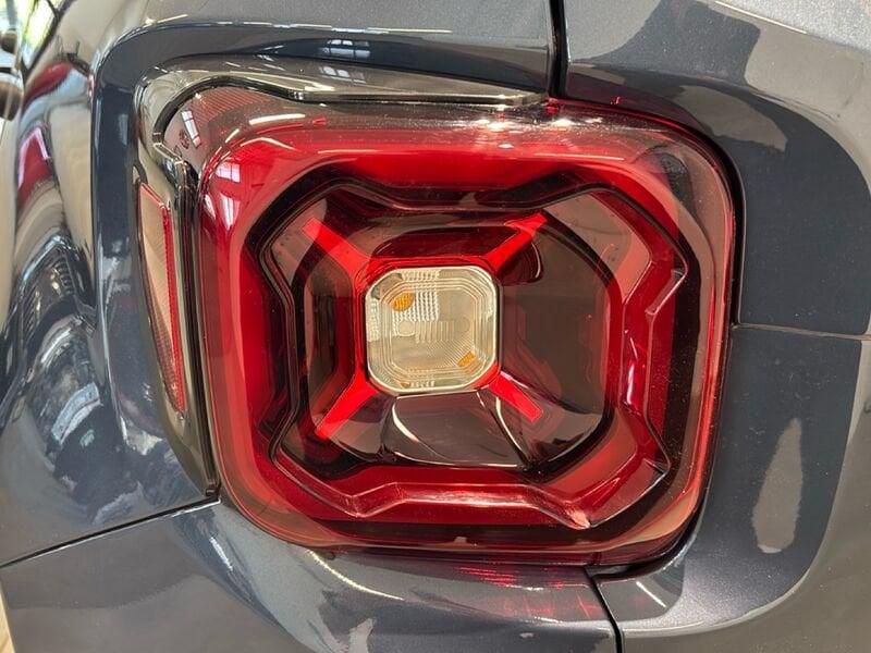 Jeep Renegade e-Hybrid 1.5 T4 MHEV 130cv Summit DDCT