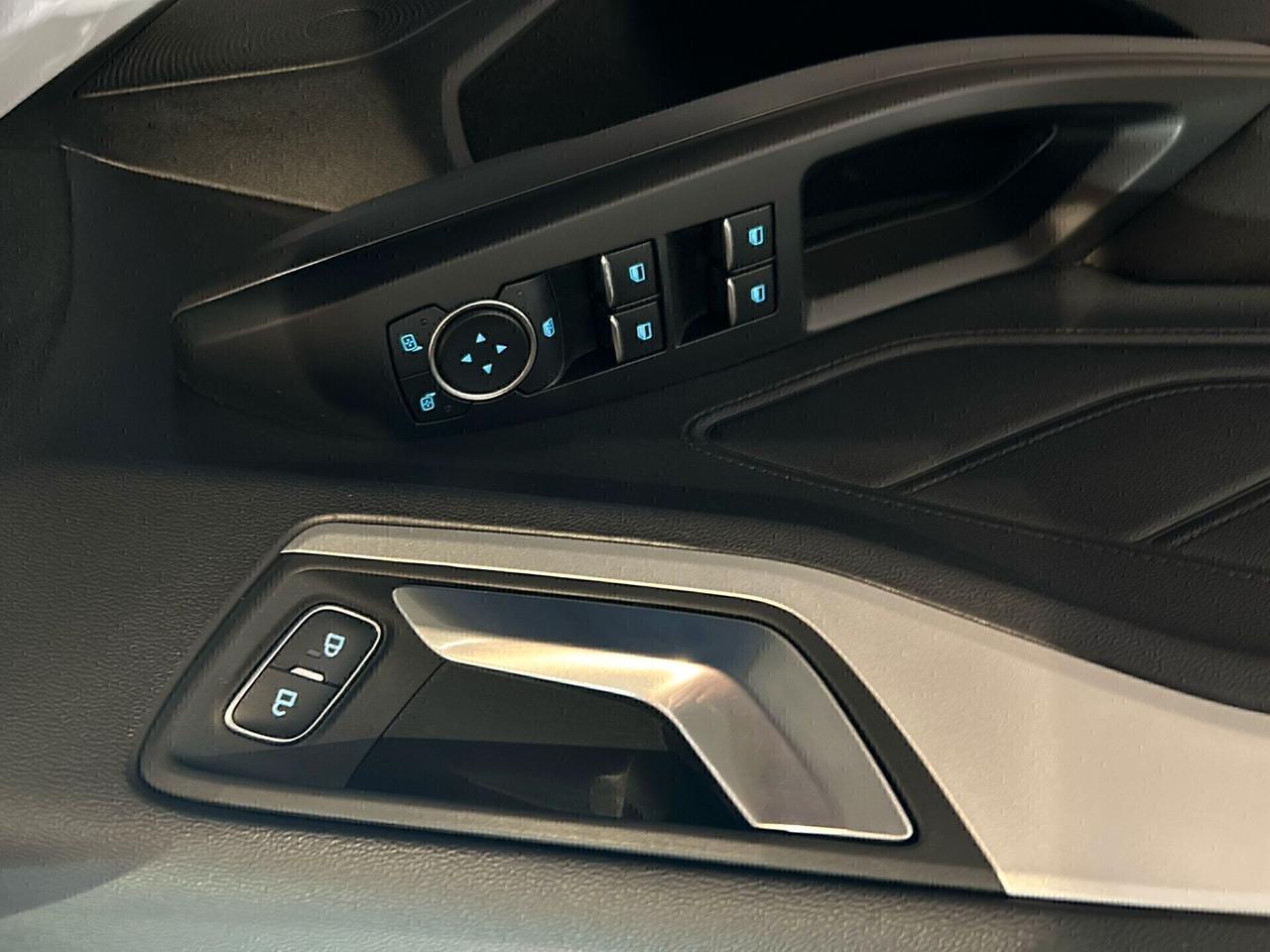 Ford Focus 1.5 Berlina 95 CV 5p. NEOPATENTATI