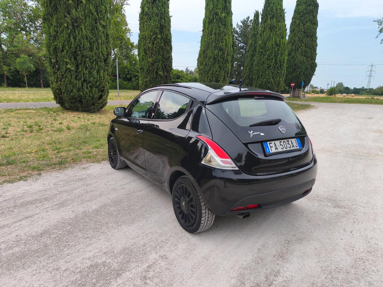Lancia Ypsilon 1.2 69 CV 5 porte GPL Ecochic Gold