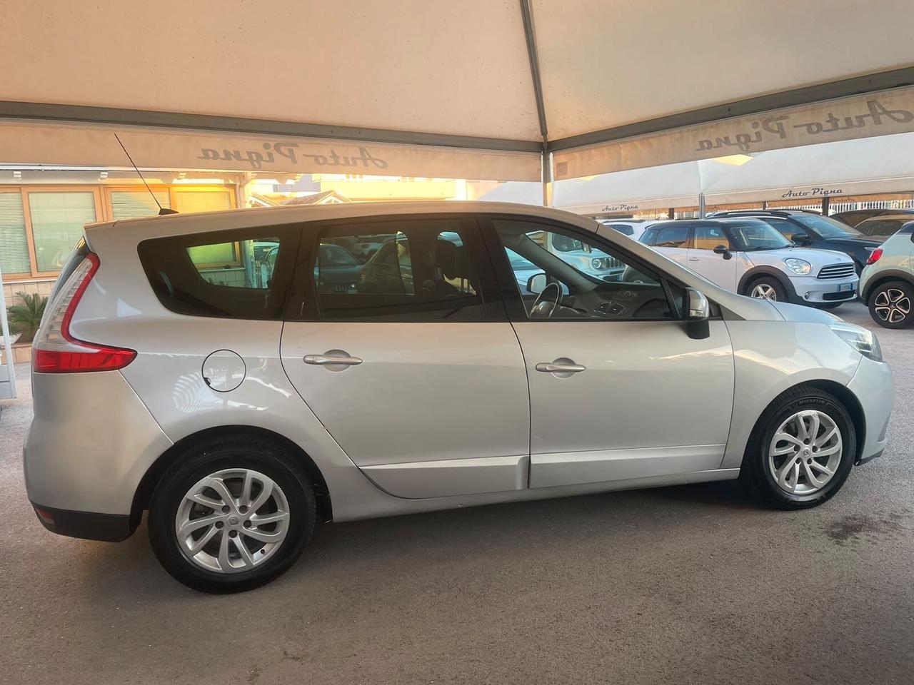 Renault Scenic Scénic 1.5 dCi 110CV 7 posti