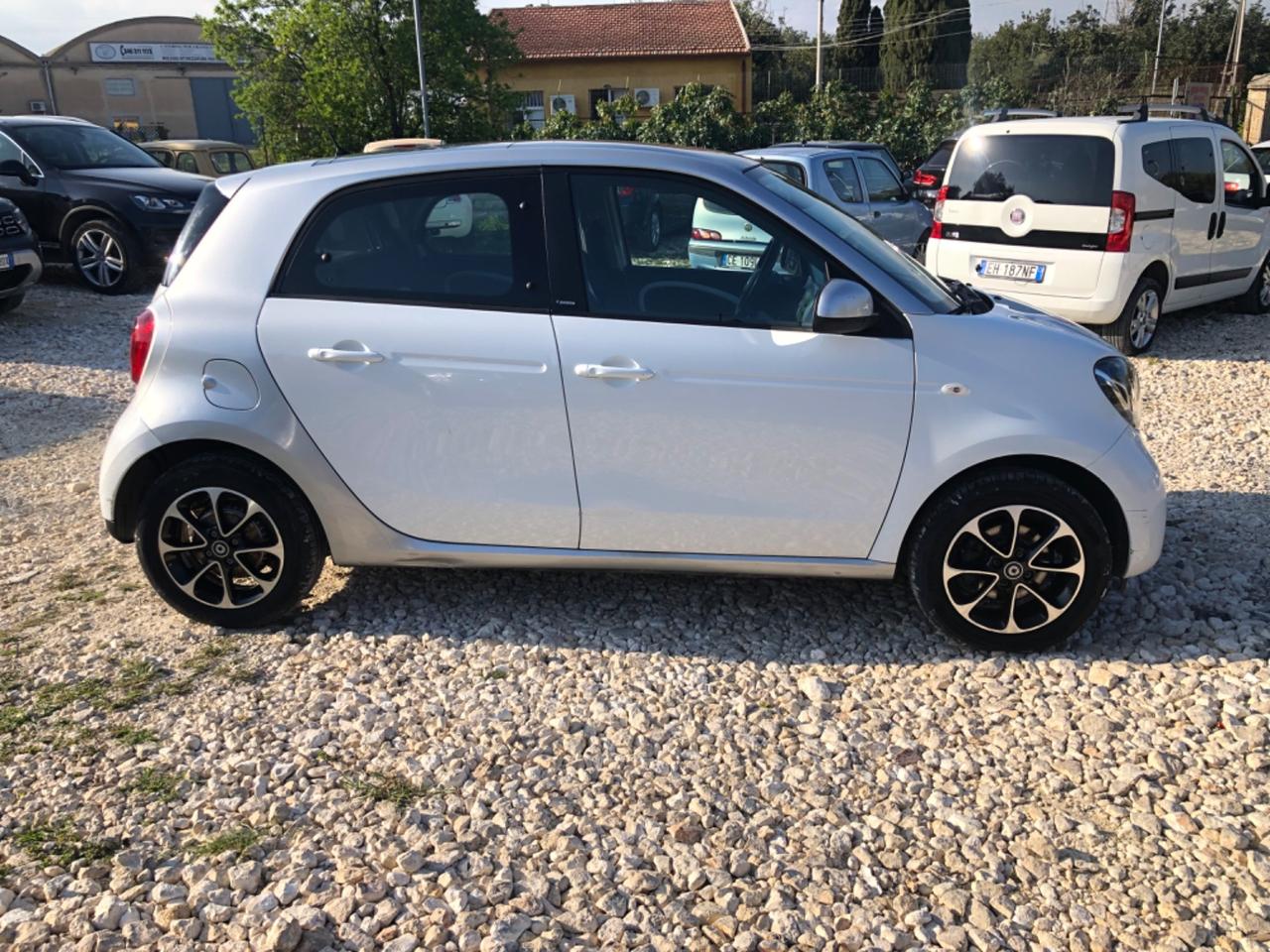 Smart ForFour 70 1.0 Prime