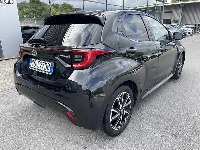 Toyota Yaris 1.5 Hybrid 5 porte Lounge