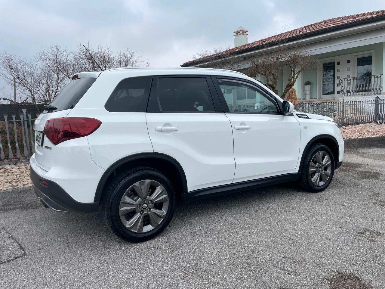 Suzuki Vitara 1.0 Boosterjet A/T Cool 2wd Auto