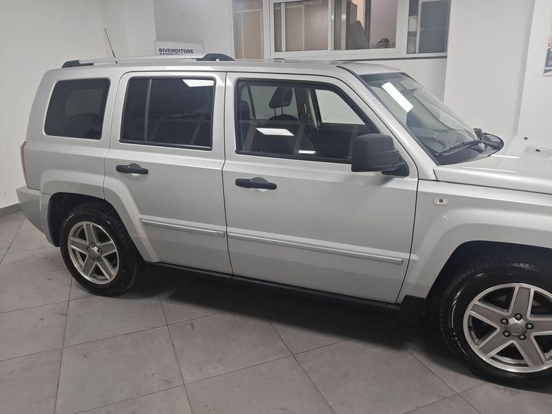 Jeep Patriot Patriot 2.0 td Limited 4wd dpf LEGGI