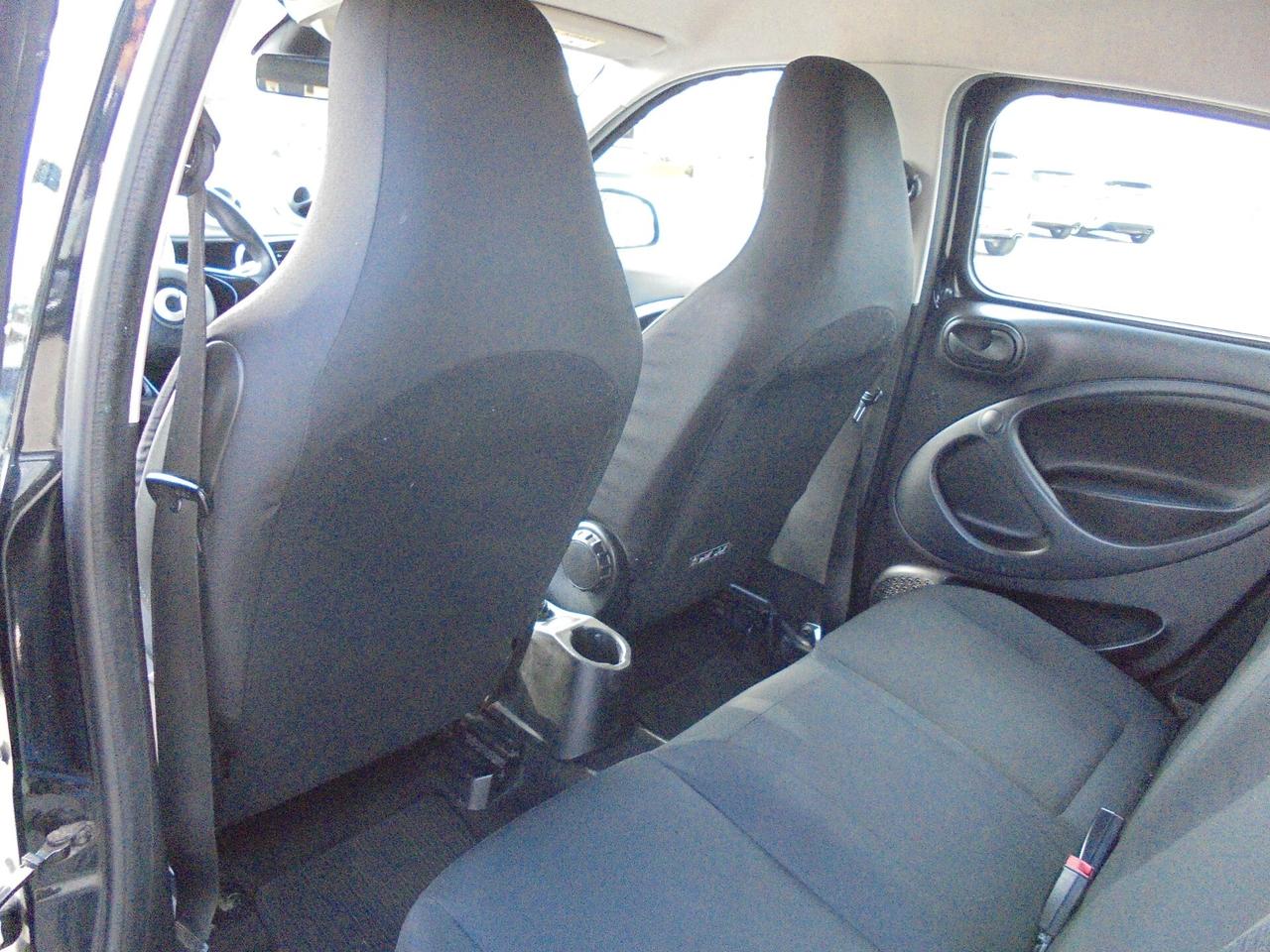 Smart ForFour 70 1.0 Youngster