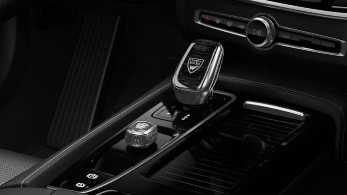 VOLVO V90 T8 Plug-In Hybrid Awd Automatico Ultra Dark