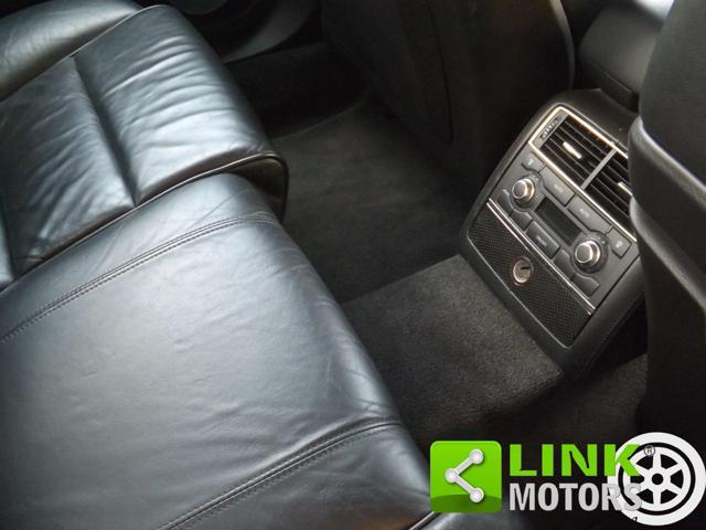 AUDI S8 5.2 V10 quattro tiptronic