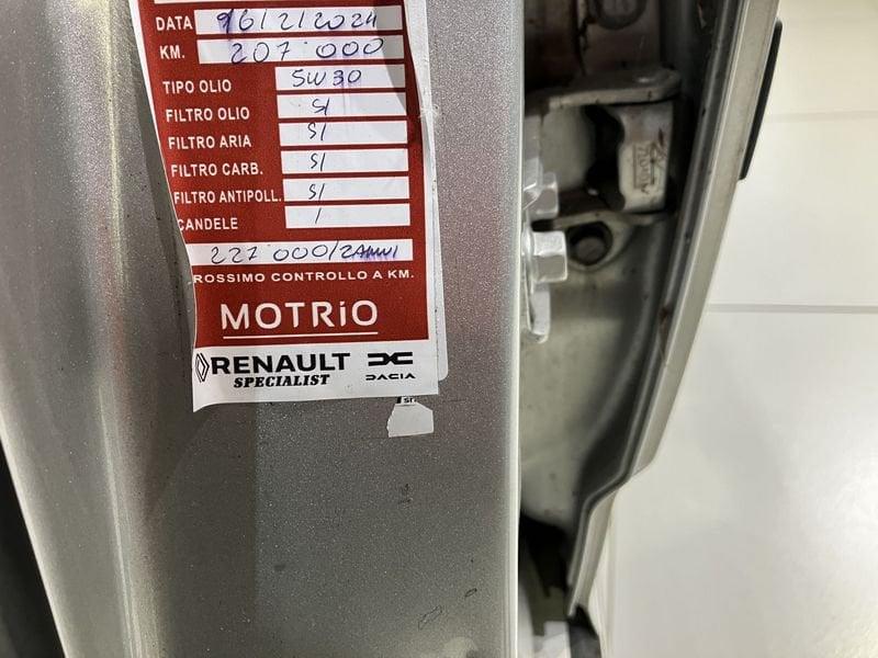 Toyota Corolla Corolla Verso 2.2 d-4d Sol 136cv N1 5p.ti Autocarro