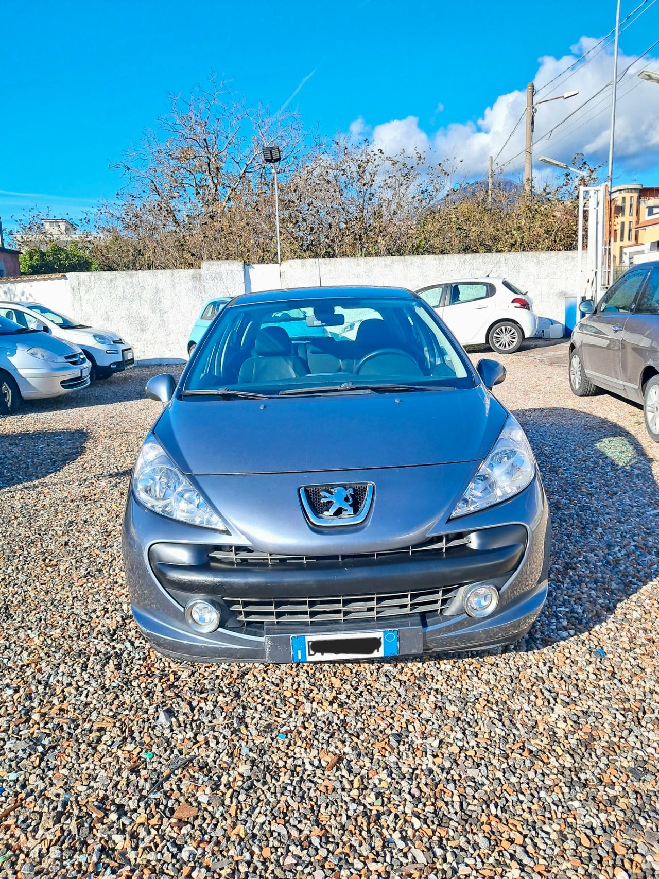 Peugeot 207 1.4 HDi 70CV