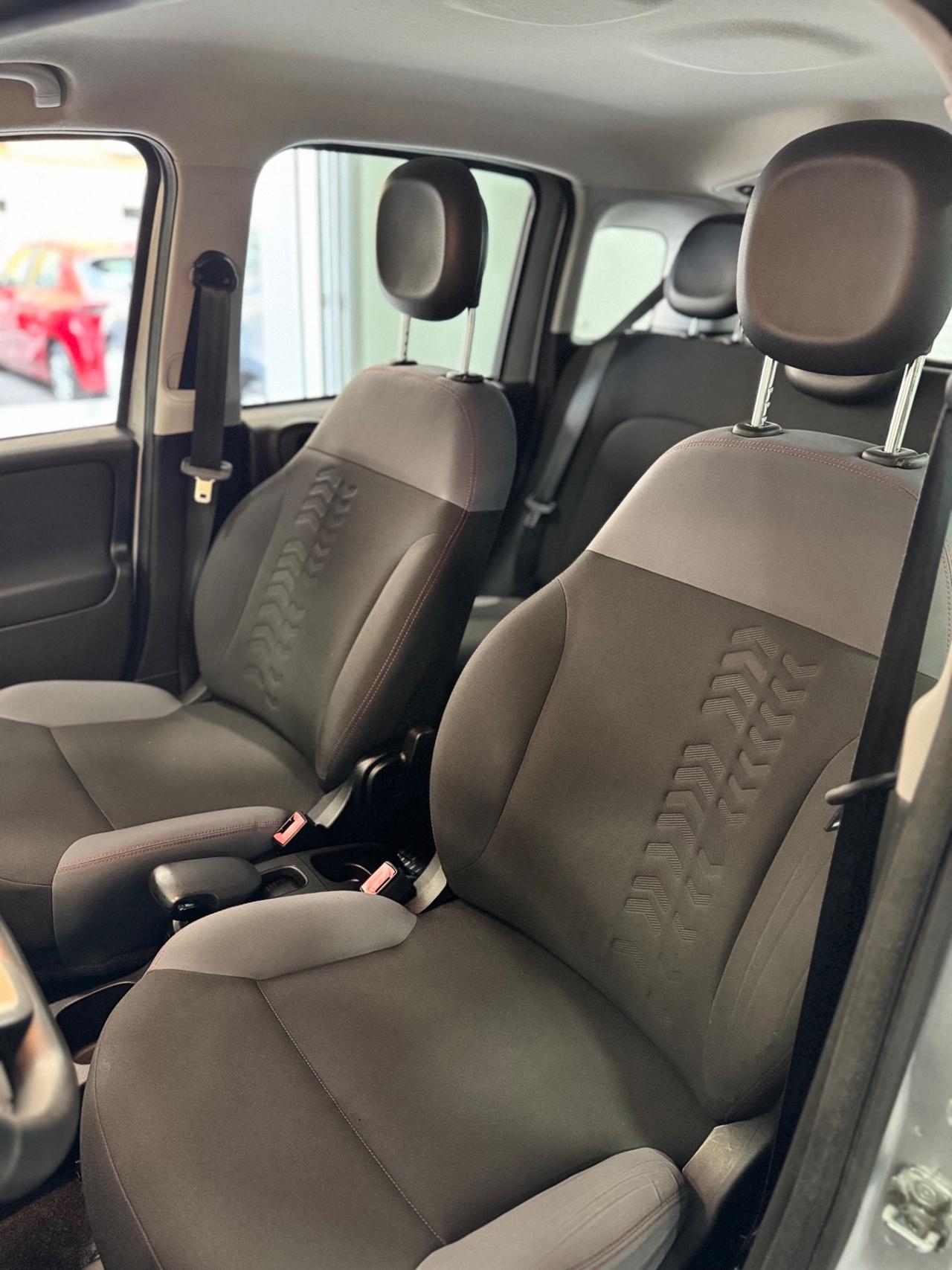 FIAT PANDA LOUNGE 1.2 BENZINA