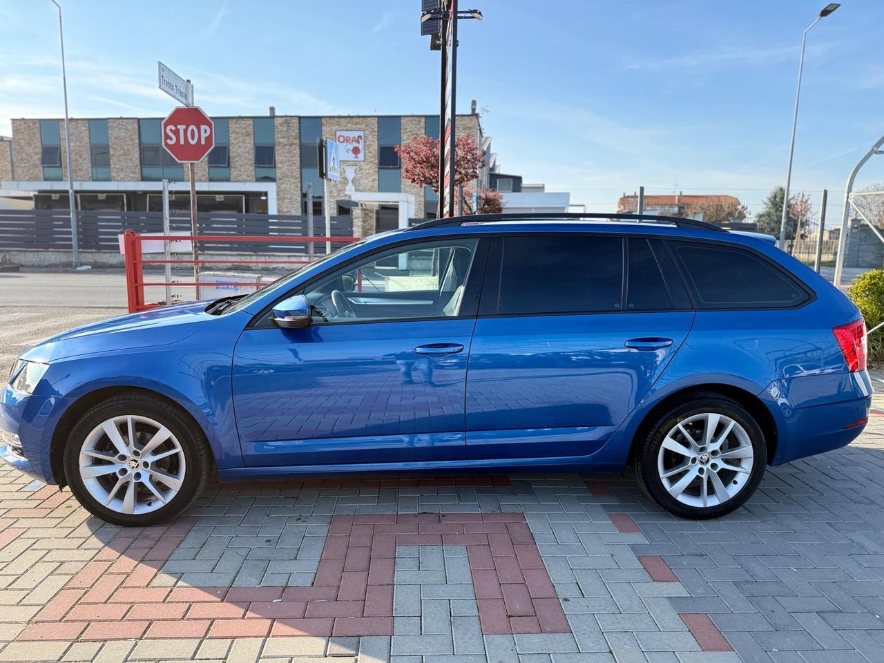 Skoda Octavia 1.6 TDI SCR 115 CV Wagon Executive