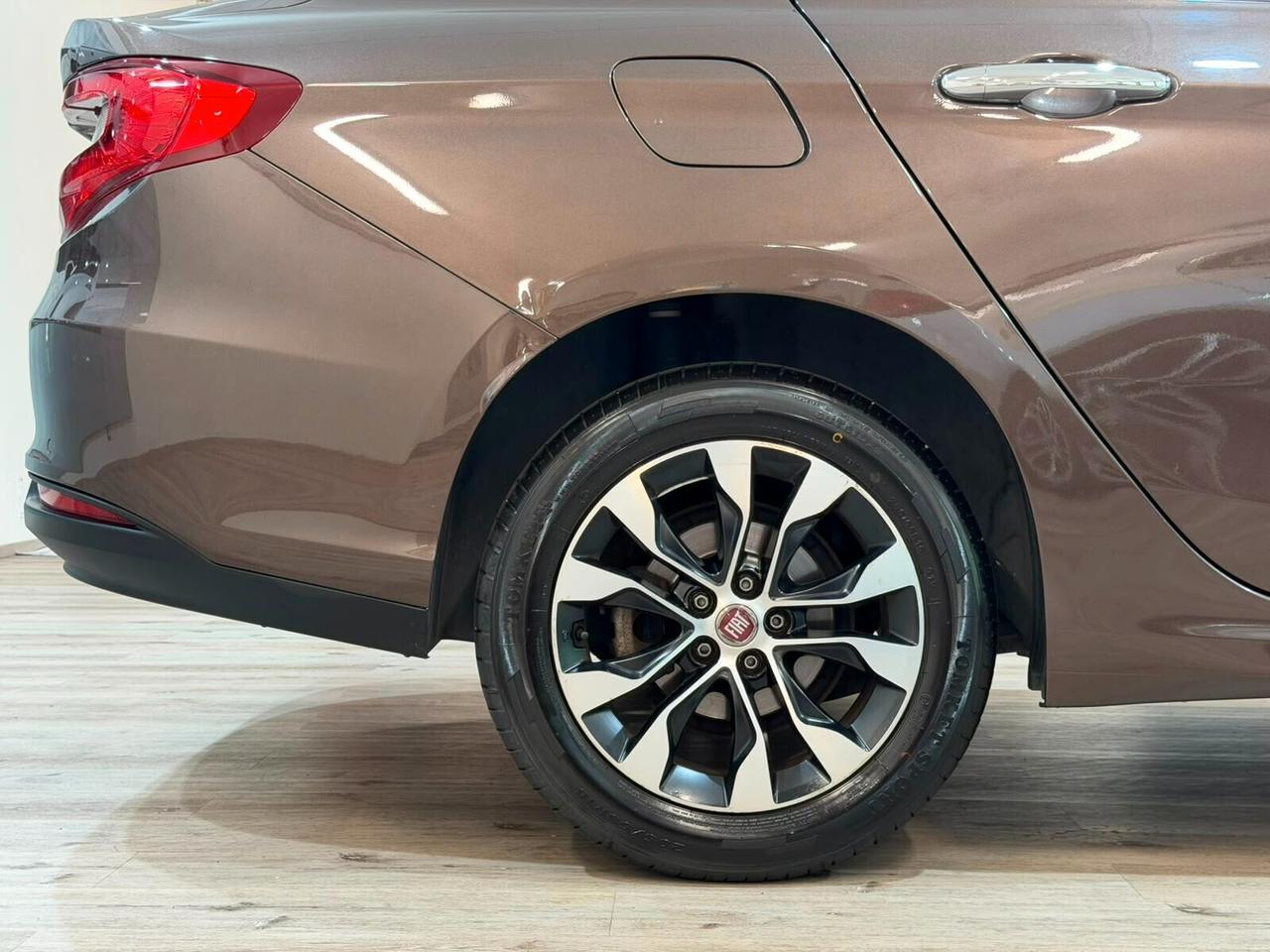 FIAT TIPO 1.6 MJT 120CV BERLINA 2016