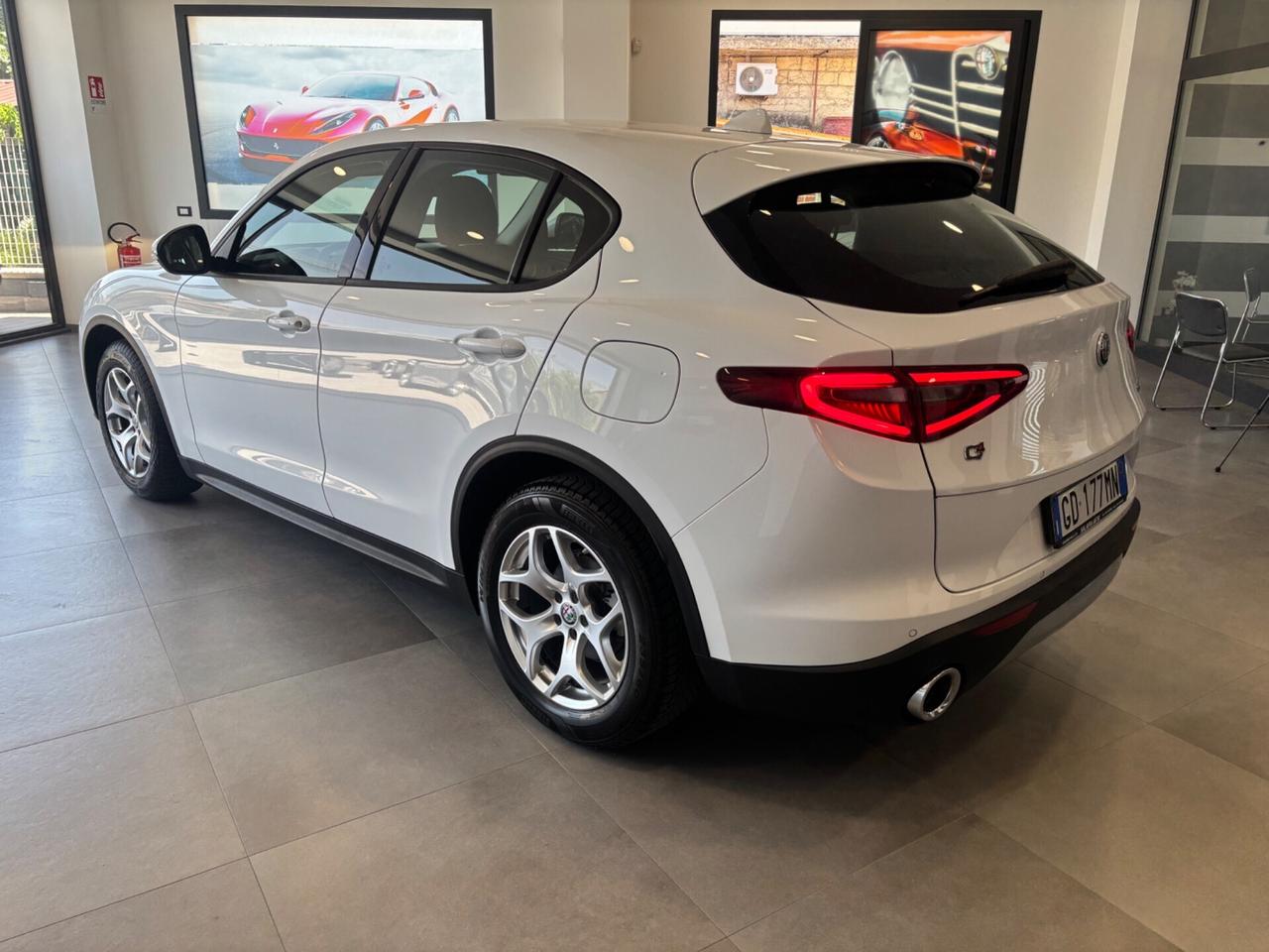 Alfa Romeo Stelvio 2.2 Turbodiesel 190 CV AT8 Q4 Business