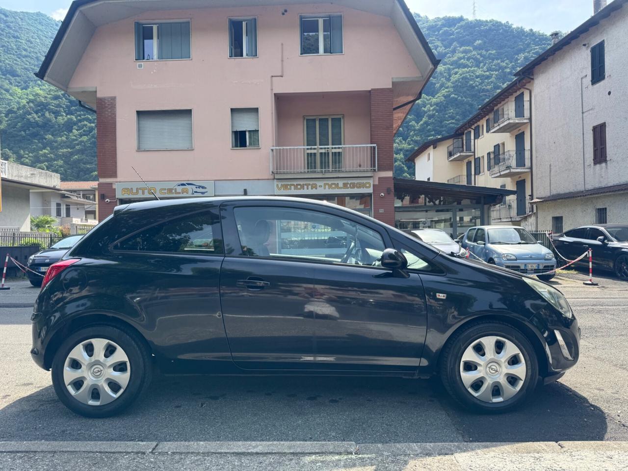 Opel Corsa 1.2 3 porte b-color CON CATENA DI DISTRIBUZIONE