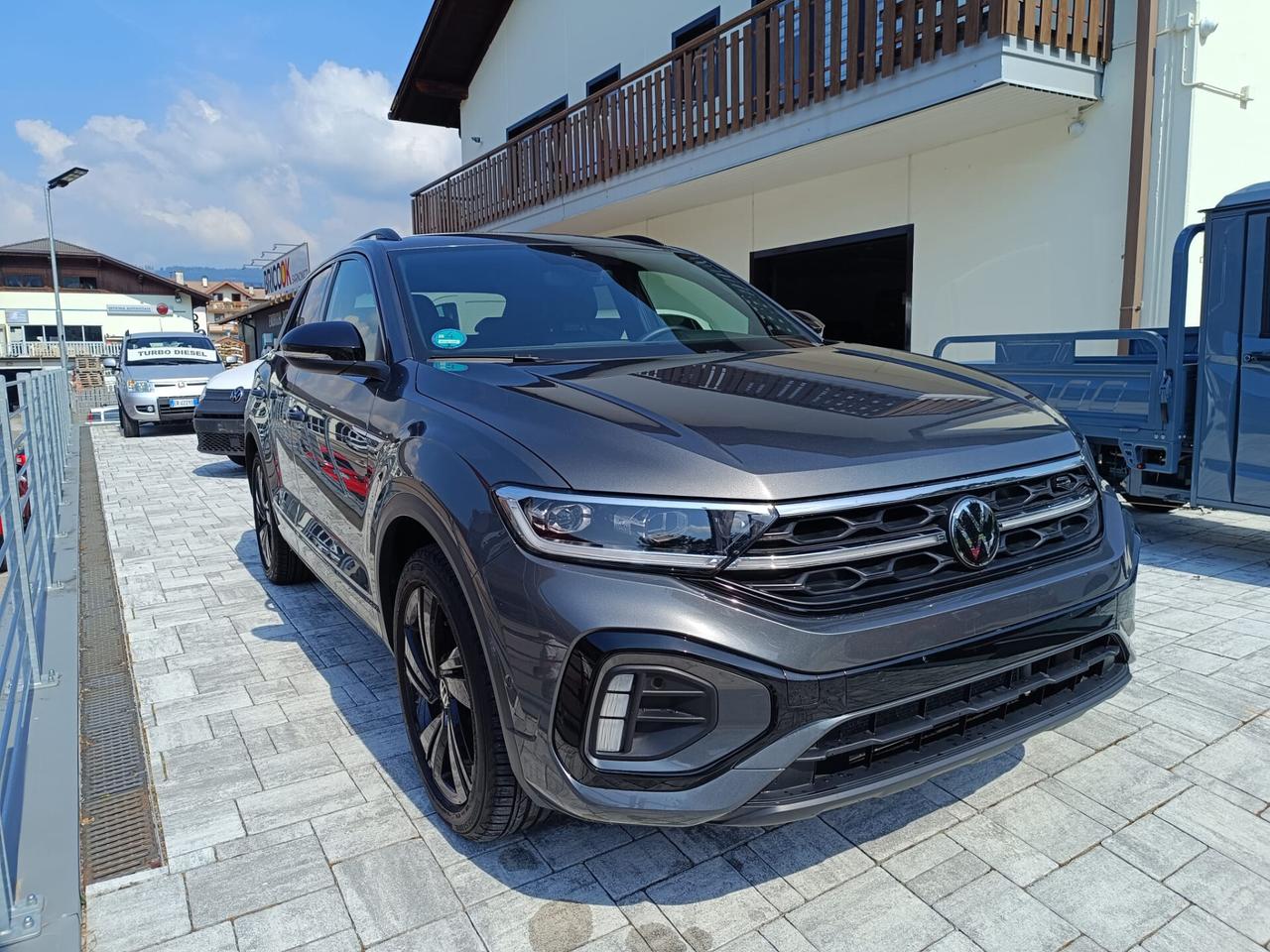 VOLKSWAGEN T-ROC 2.0 TDI 150CV 4MOTION R-LINE 4X4 4WD