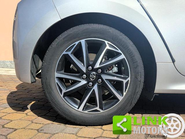 TOYOTA Yaris 1.5 Hybrid CVT Trend