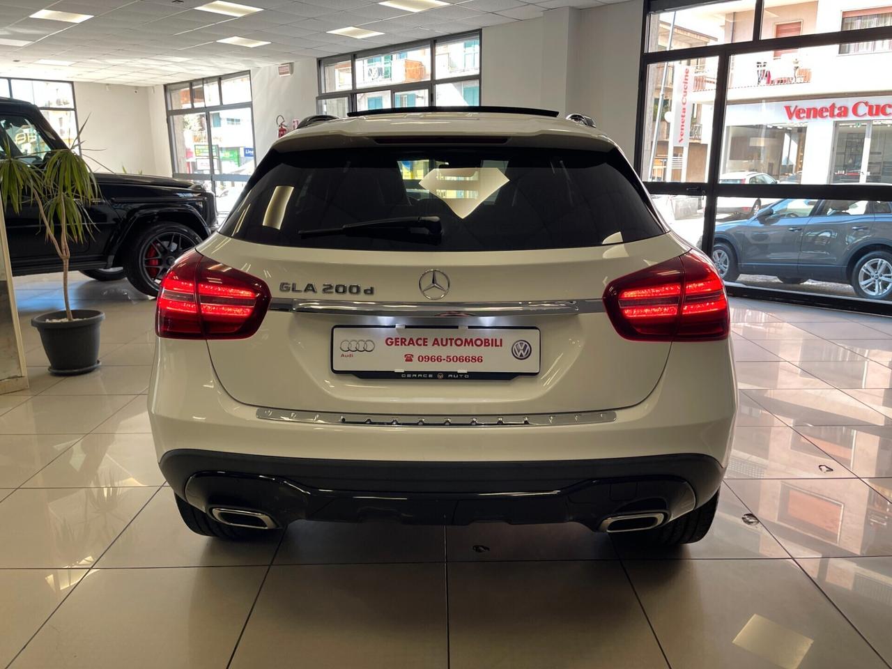 Mercedes-benz GLA 200d 136cv AMG Premium