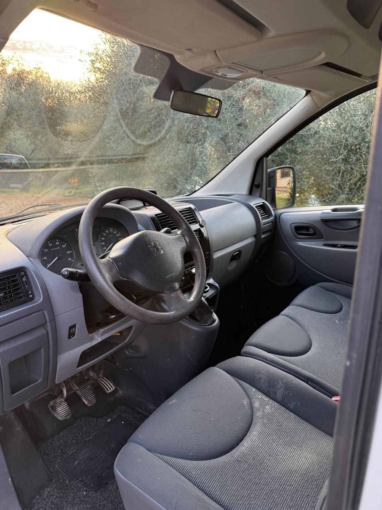 Peugeot Expert Tepee 2.0 HDi 120CV PL Access 6P