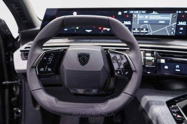 PEUGEOT 3008 Hybrid 145cv e-DCS6 Allure #Panoramic #Navigation