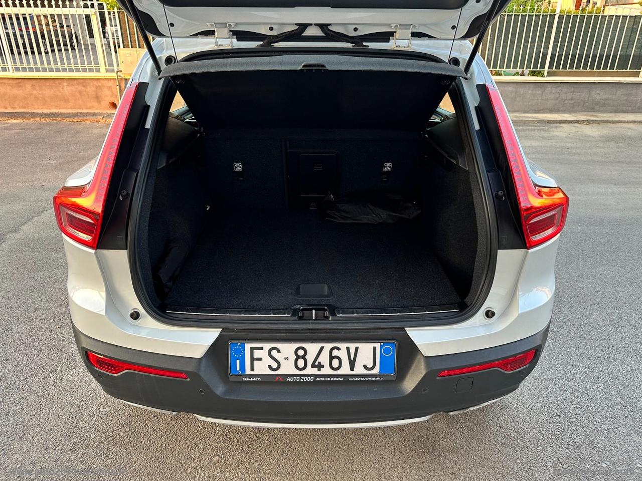 VOLVO XC40 D3 Geartronic Inscription