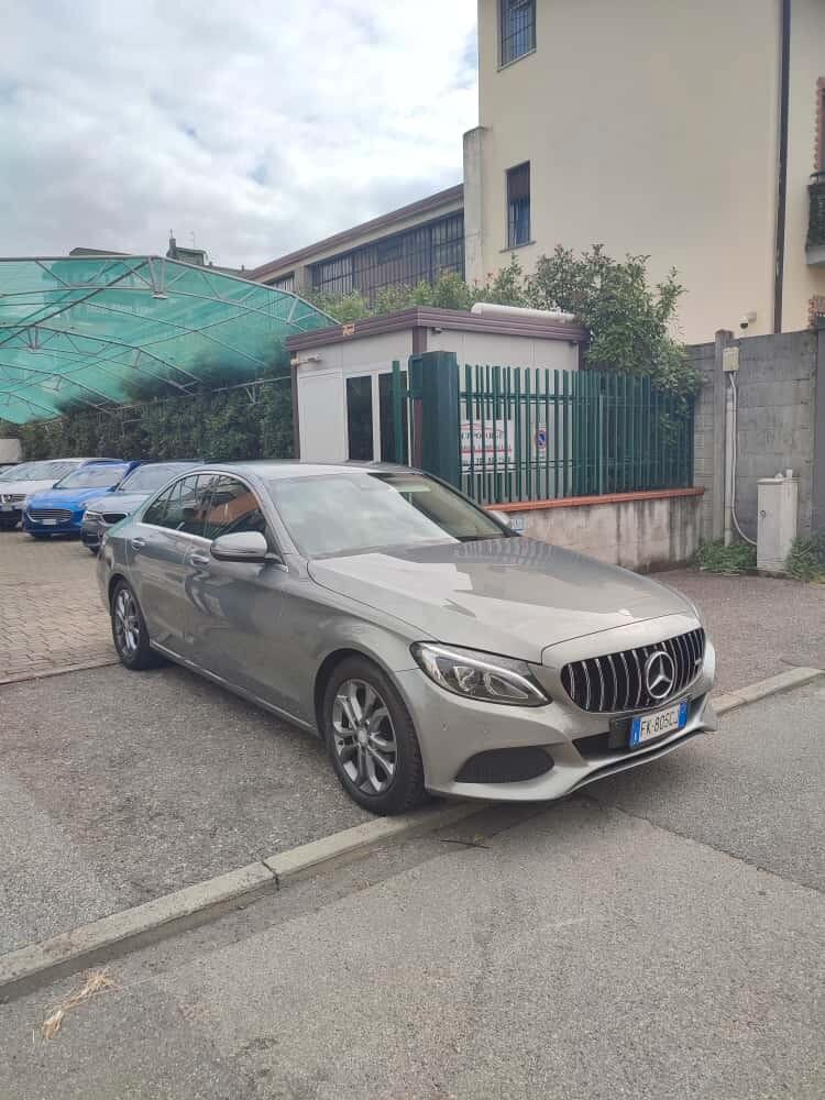 Mercedes-benz C 220 d Premium