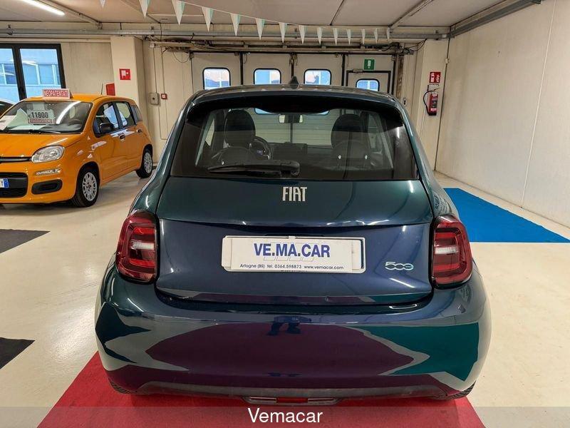 FIAT 500 500e Berlina 42 kWh Icon