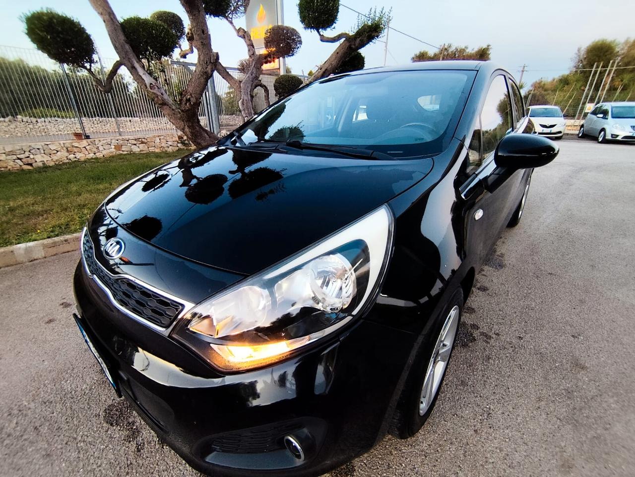 Kia Rio 1.1 CRDi 5p. Cool 2014