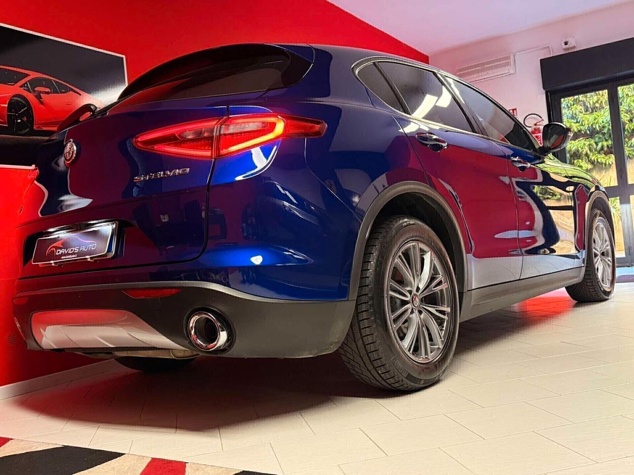 Alfa Romeo Stelvio 2.2 Turbodiesel 190 CV AT8 Q4 Business
