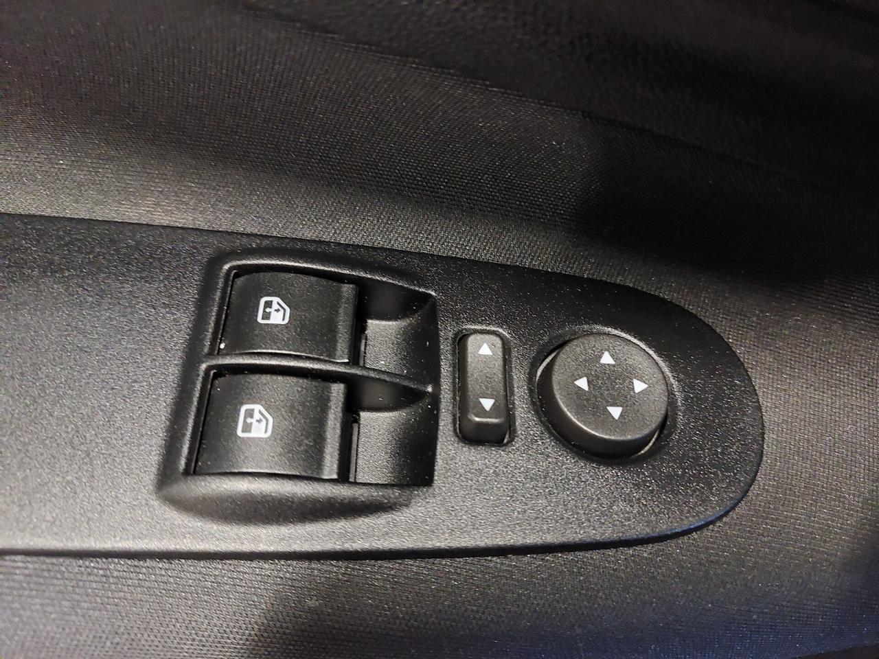 FIAT Punto 4ª serie Punto 1.4 8V 5 porte Easyp...
