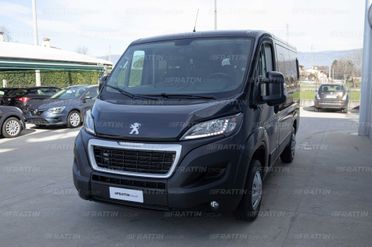 PEUGEOT Boxer (3ª serie) 330 BlueHDi 140 S&S PC-TN Combi Comfort